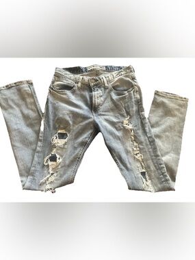 Express Distressed Light Blue Men’s Skinny Jeans